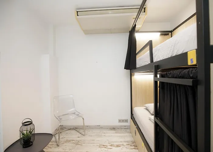 Onefam Sants Albergue *