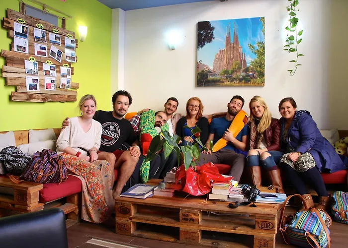 Onefam Sants Albergue Barcelona