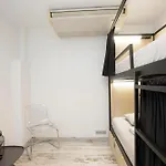 Onefam Sants Hostal *