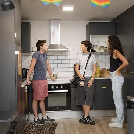 Onefam Sants Auberge de jeunesse