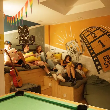 Onefam Sants Hostel
