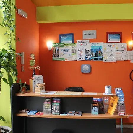 Onefam Sants Barcelone