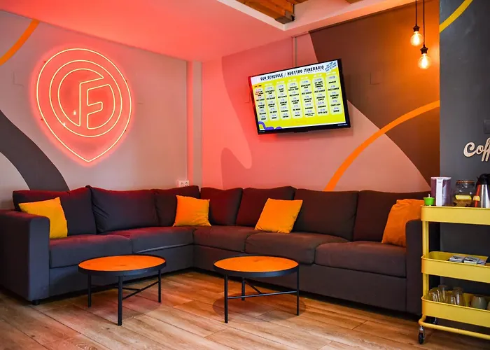 Onefam Sants Hostel *