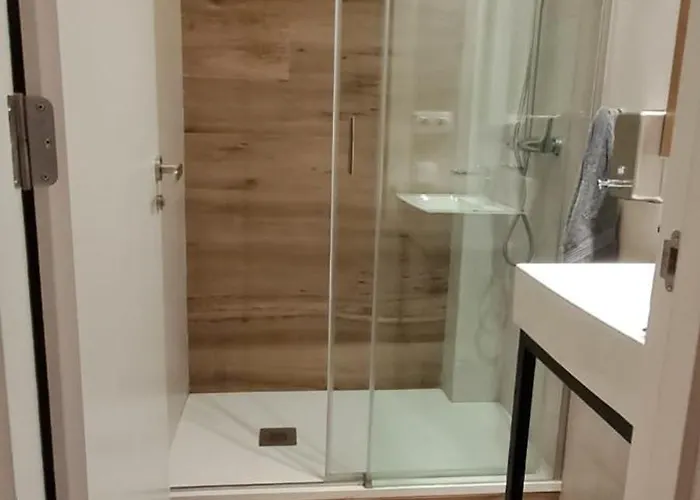 Hostel Onefam Sants *