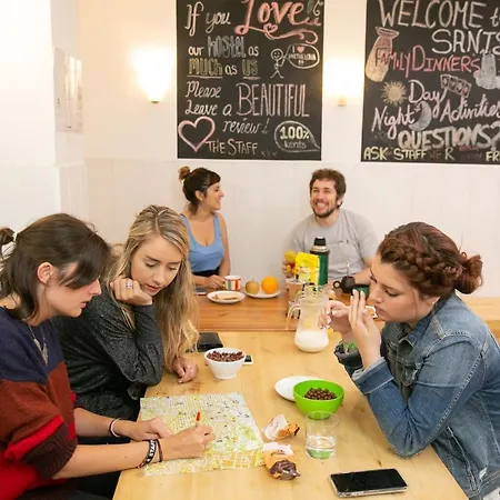 Hostel Onefam Sants