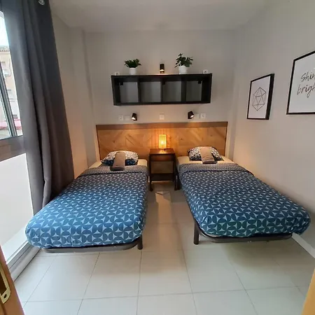 Hostel Onefam Sants *